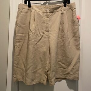 NWT Joie Tan Bermuda Shorts W/Pleats Front Pockets SZ L Elastic Back Zip Close